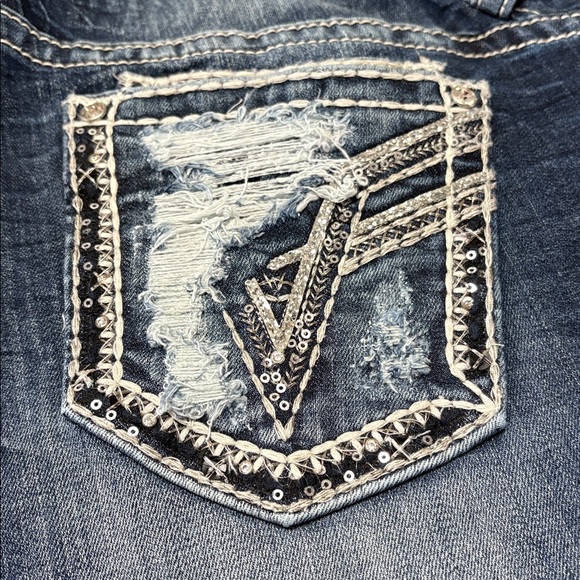 Vigoss Dublin Skinny Jeans Size 16 x 28 Raw Frayed Hem Embellished Distressed - Picture 10 of 14